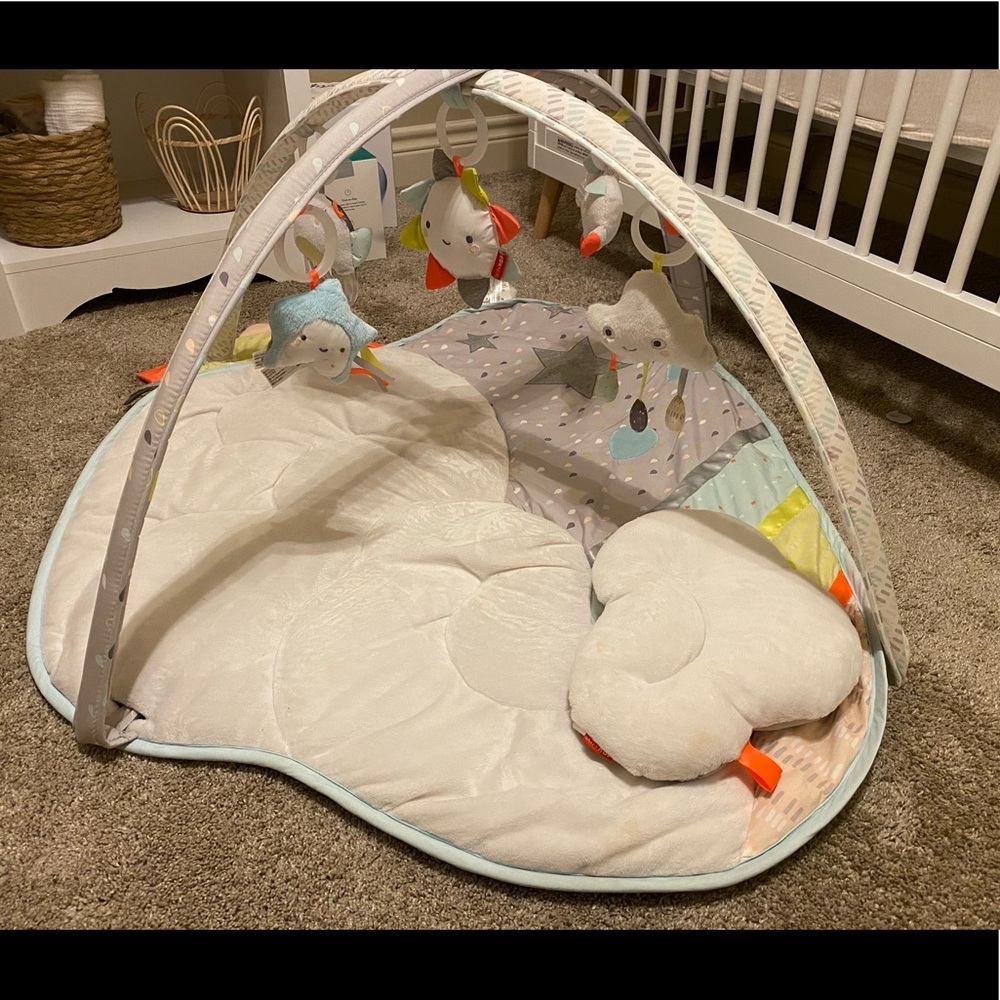 Skip Hop Cloud Baby Play Mat